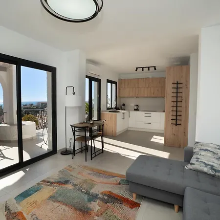 Almendros Nº5 Menyber Apartment Nerja