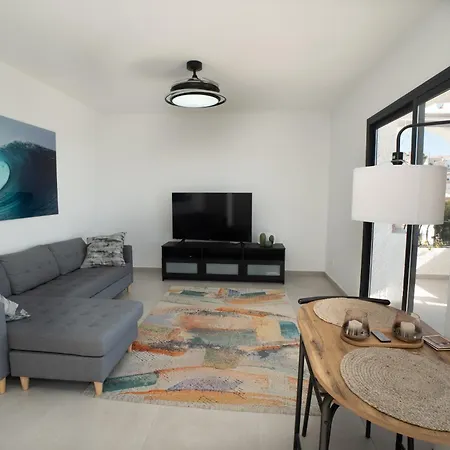Almendros Nº5 Menyber Apartment